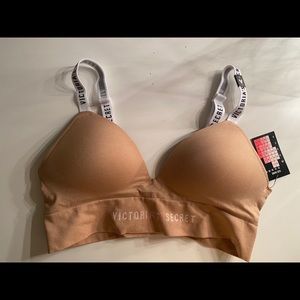 VS Perfect Comfort Lightly Lined Bra